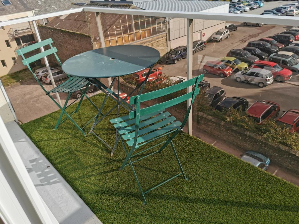 Appartement Lumineux Avec Balcon Et Parking Cherbourg-en-Cotentin Exterior foto